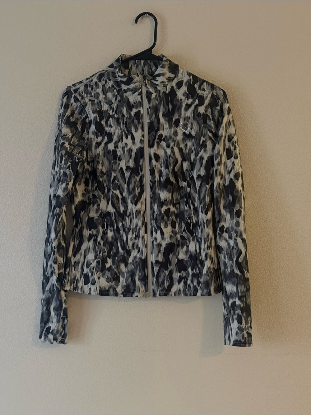 Victoria's Secret Black & White Leopard workout set
